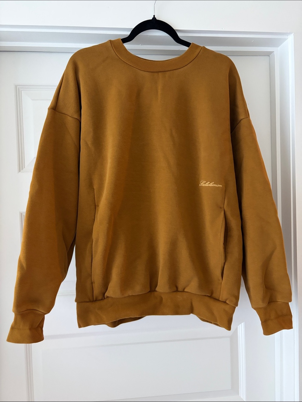 lululemon athletica Tan Crewneck Sweater size medium